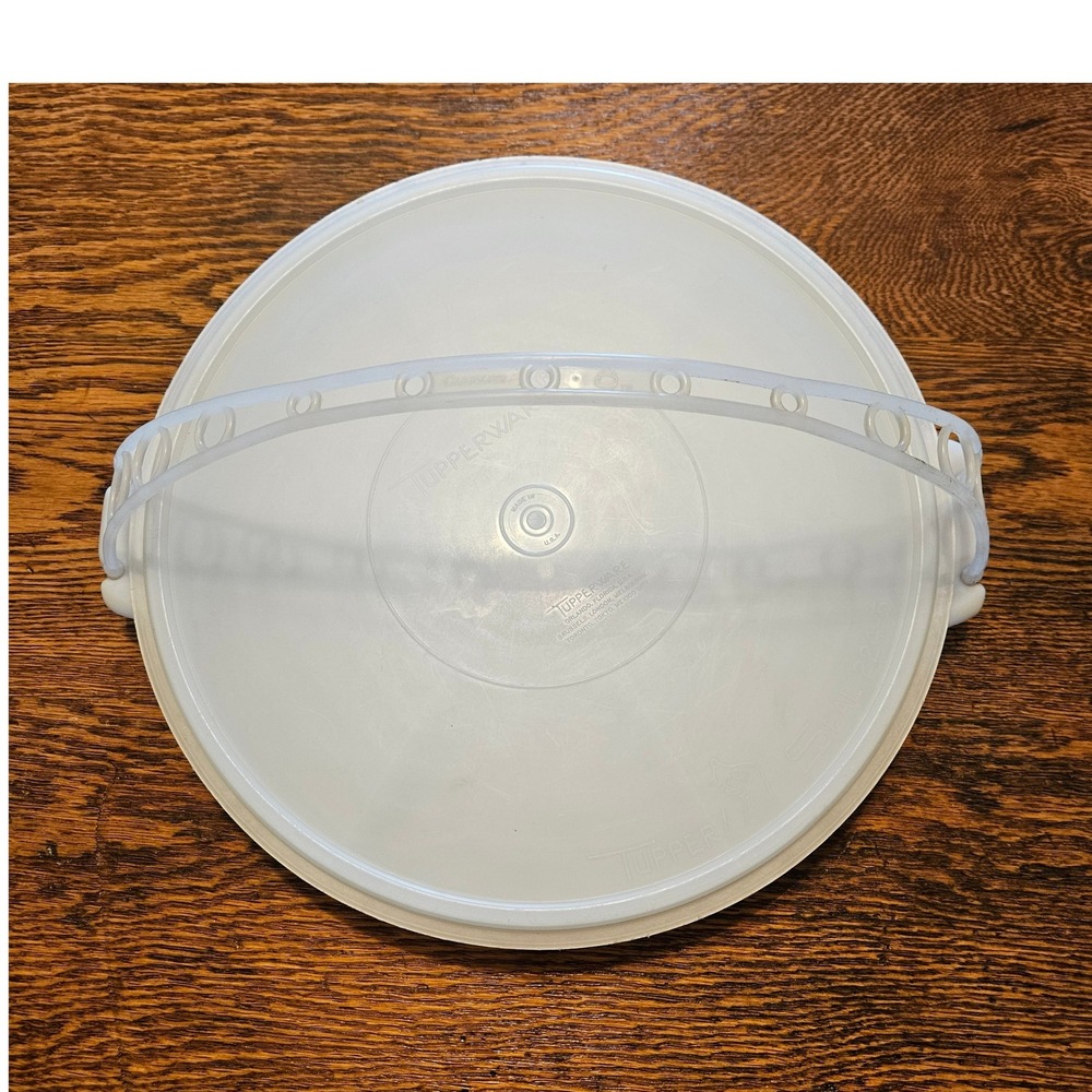 Vintage‎ Tupperware Susan Divided Serving Tray Seal 224-5 White 12.5 Inch Round